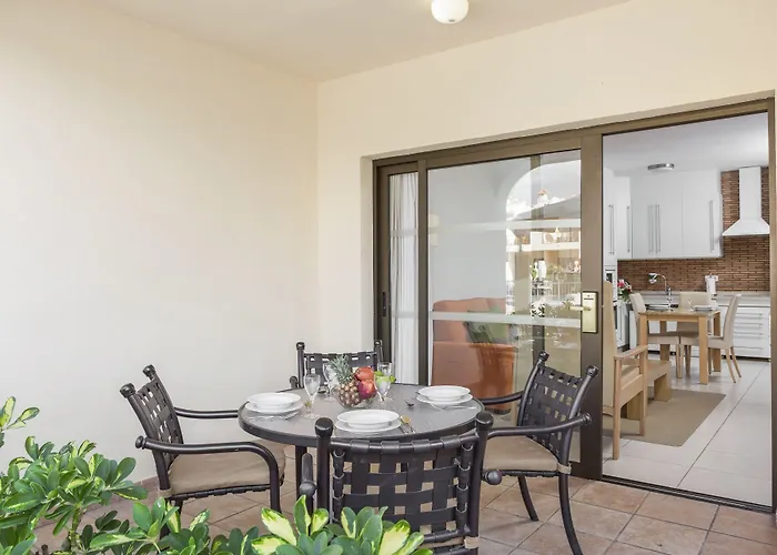 Royal Sunset Club أذيخي