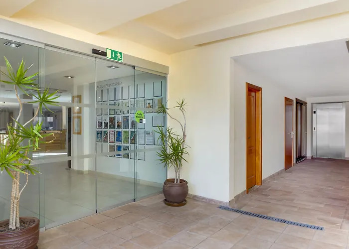 Royal Sunset Club 4* أذيخي