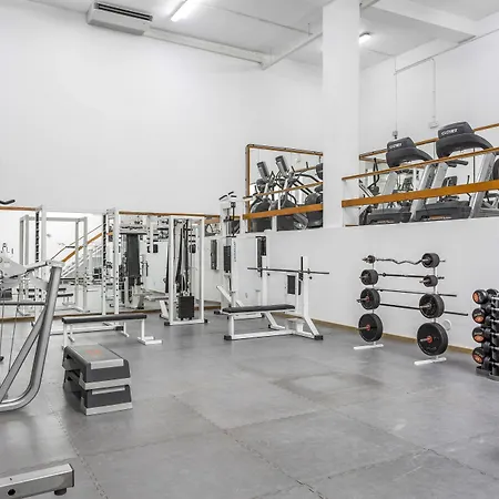 Ξενοδοχείο με διαμερίσματα Royal Sunset Club 4*